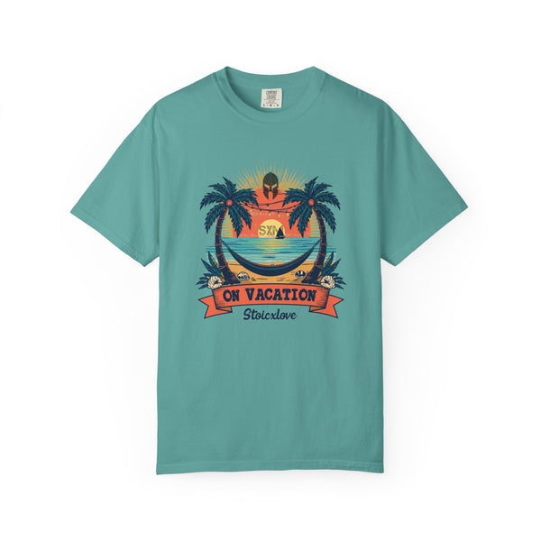 VACATION VIBES T-SHIRT – UNISEX SUMMER TEE WITH PALM TREES DESIGN